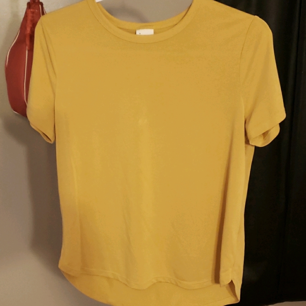 Casual tee
